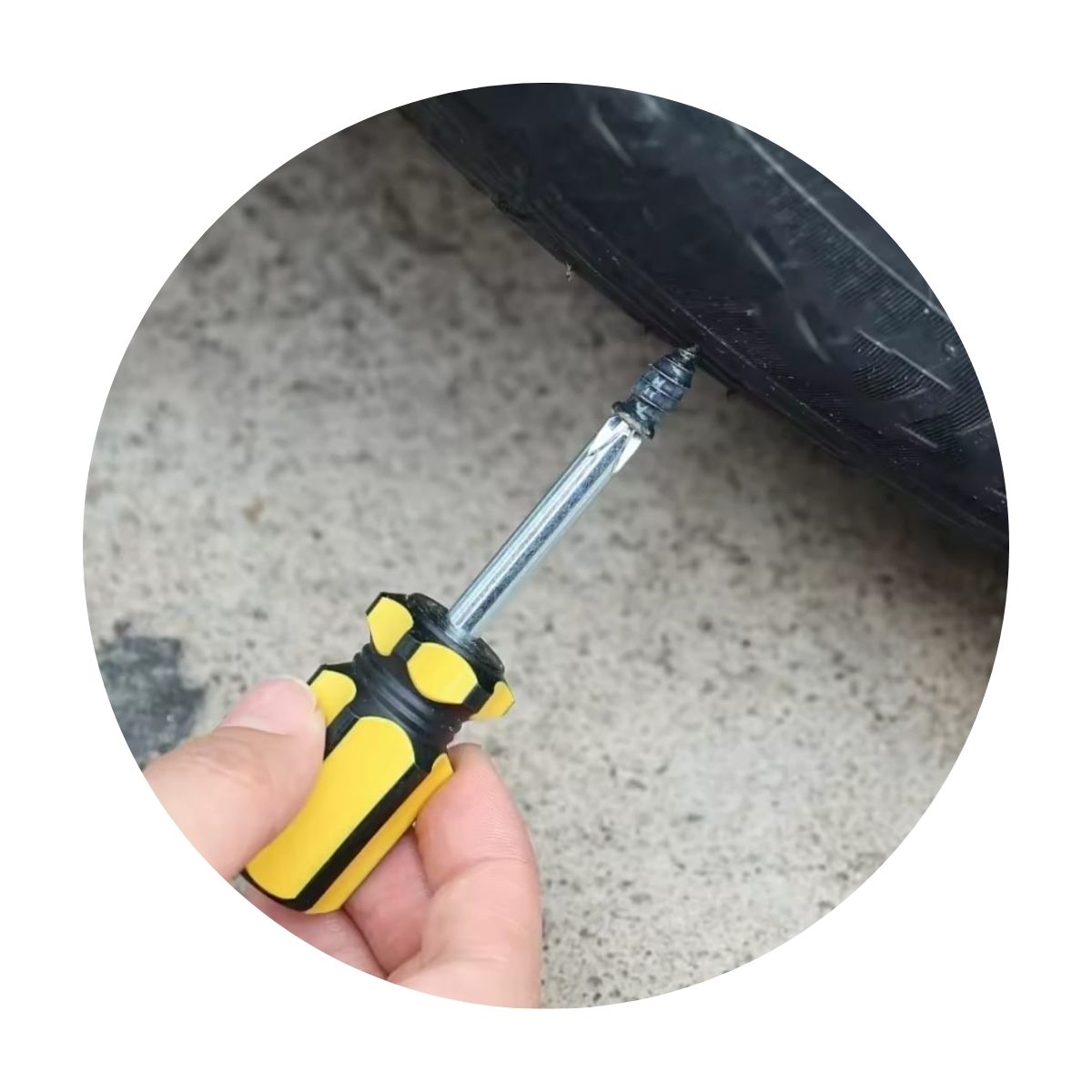Kit Repara Pinchazos Neumáticos Tarugo Tornillo X10 - Imagen 5